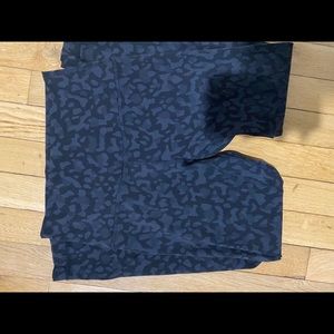 Lululemon align 23”